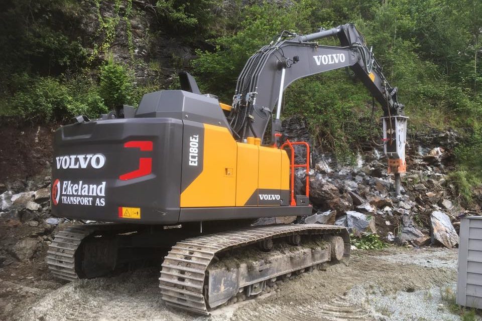 19275296_2013512488877476_3051500285301507572_n